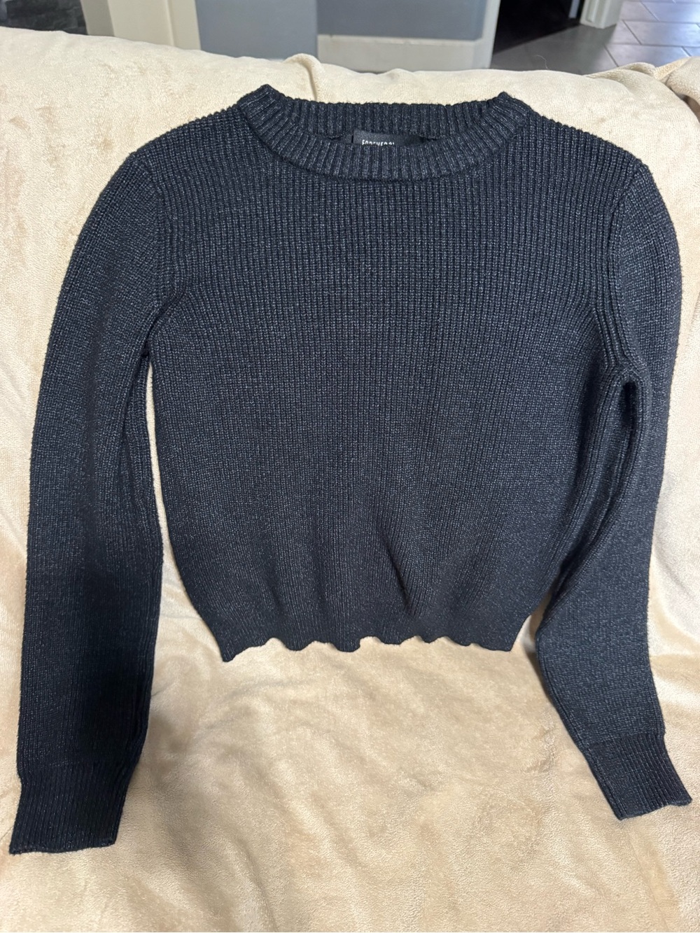 Forever 21 Black Ribbed Crewneck Sweater Top
